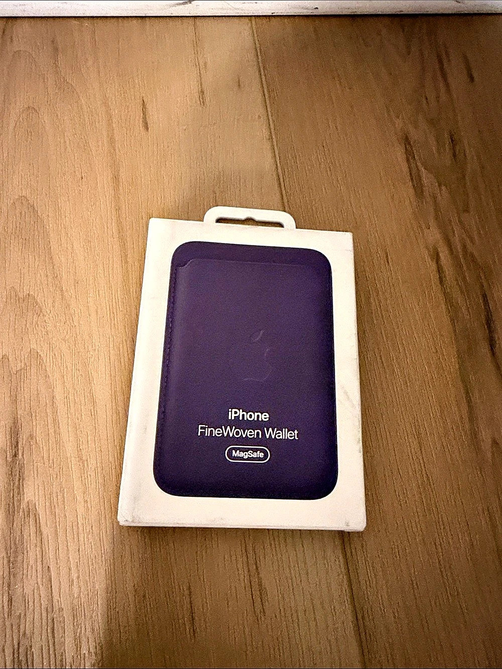 Apple iPhone FineWoven Wallet with MagSafe Purple NWT